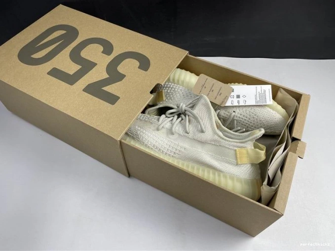 GY3438 YEEZY 350 V2 ADIDAS BOOST 0815